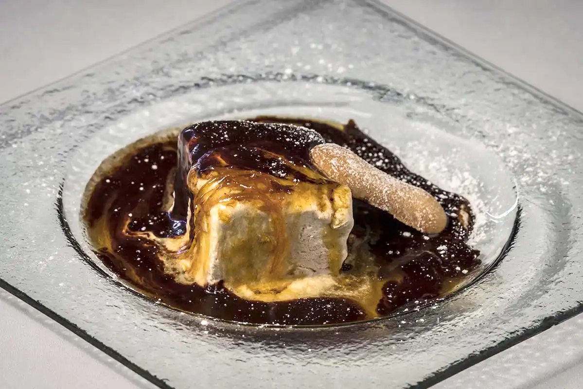 Helado del restaurante gran sol en solsona webp